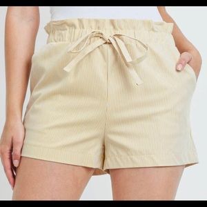 BUNDLE! Mixed Size Bundle - 5 pieces assorted as in pics.